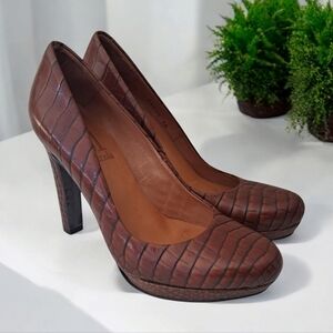 Si by Sinela platform pumps leather dress shoes Made in Spain heel 4"